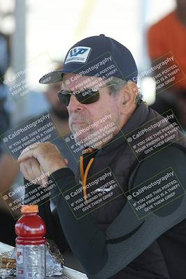 media/Oct-30-2025-Racers Edge (Thu) [[dabbdaf680]]/1-Around the Pits- Track Walk/